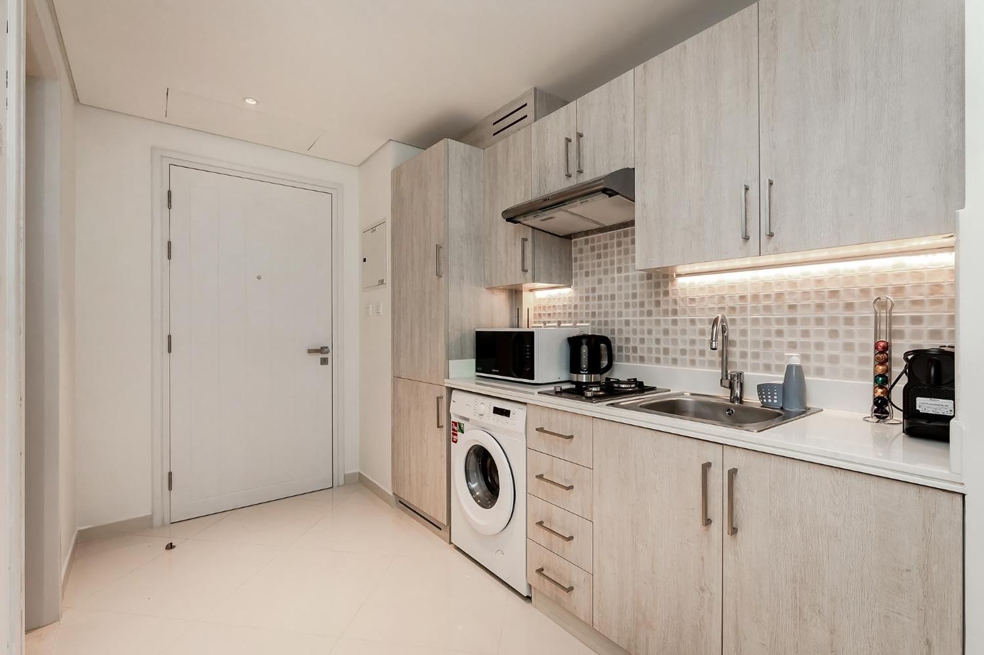 Beautiful Seven Palm Apartment *