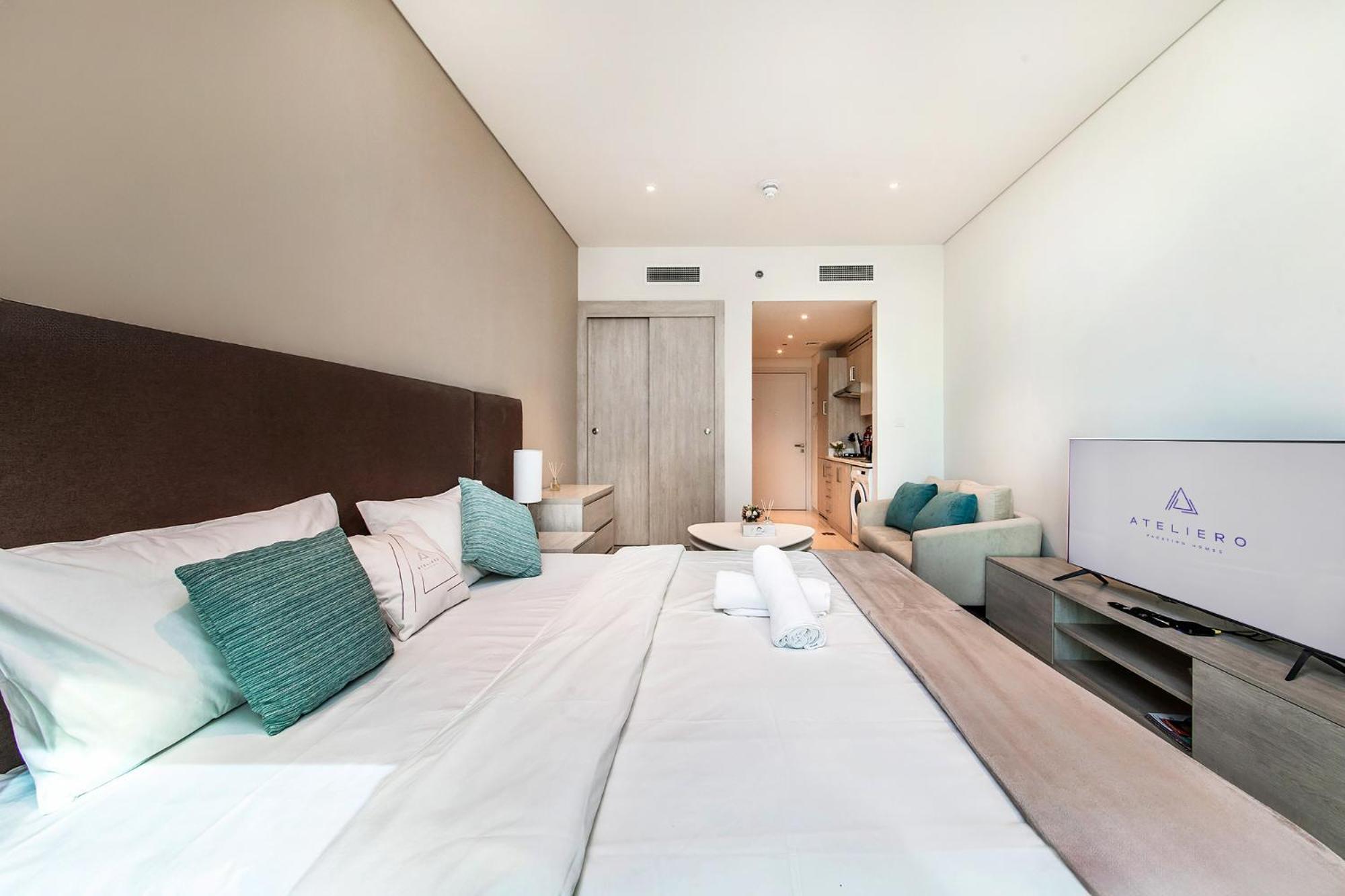 Beautiful Seven Palm Apartment