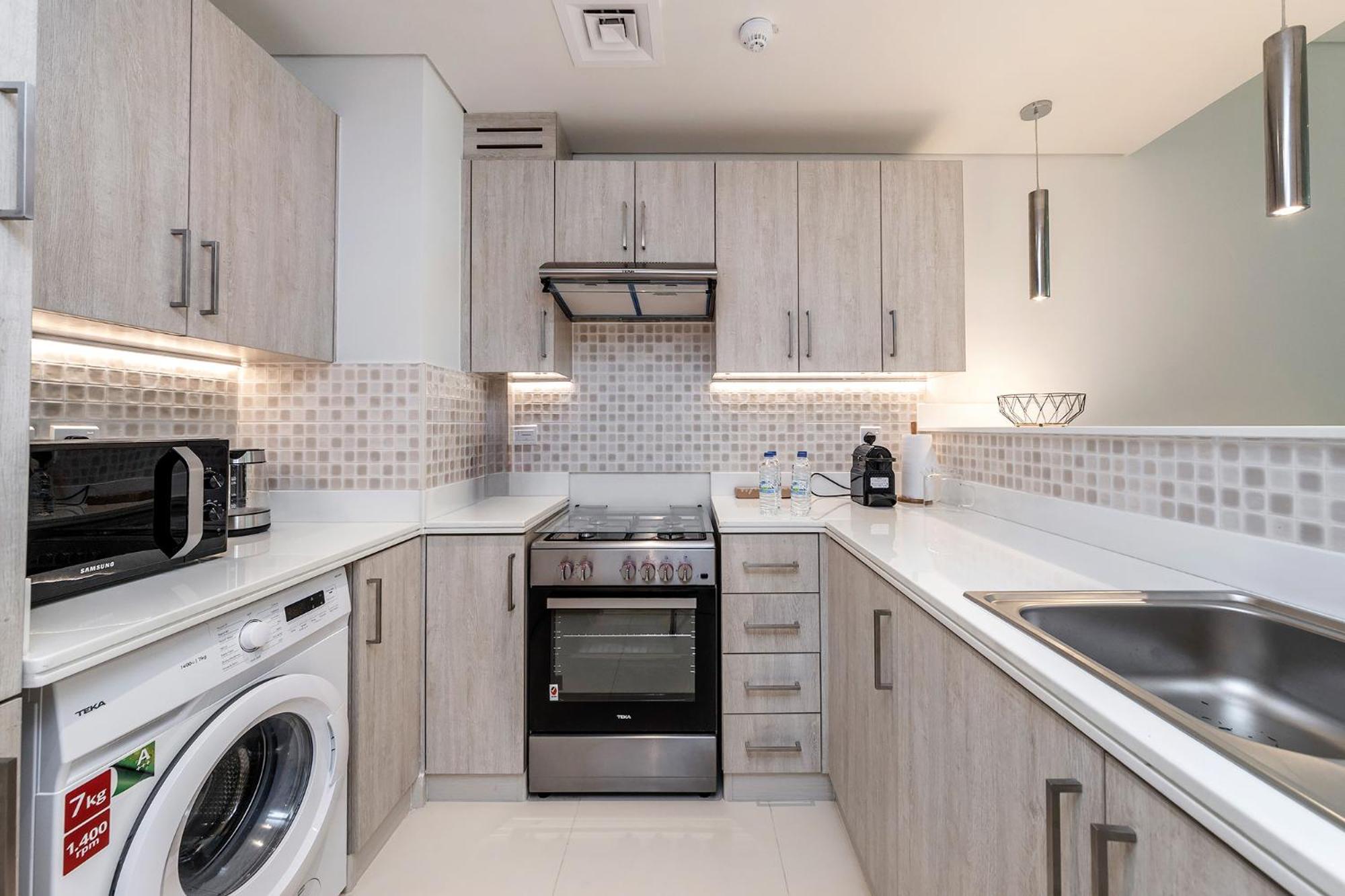 Beautiful Seven Palm Apartment *